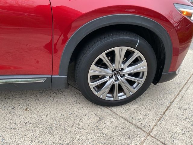 2021 Mazda CX-9 Signature Image 10 of 43