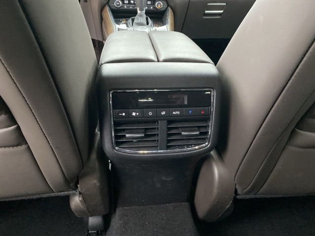 2021 Mazda CX-9 Signature Image 28 of 43