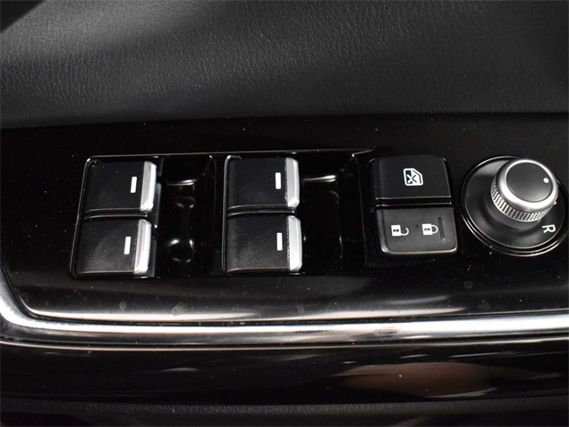 Vehicle image 49 of 50
