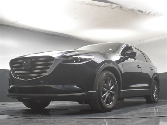 Vehicle image 17 of 50