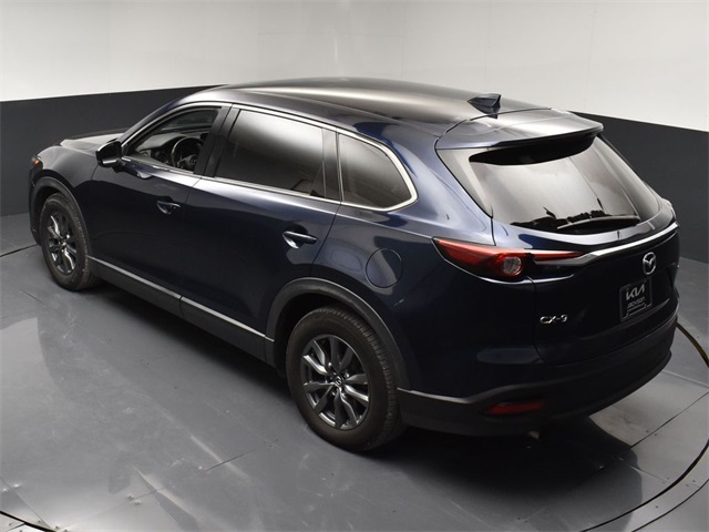 Vehicle image 21 of 50