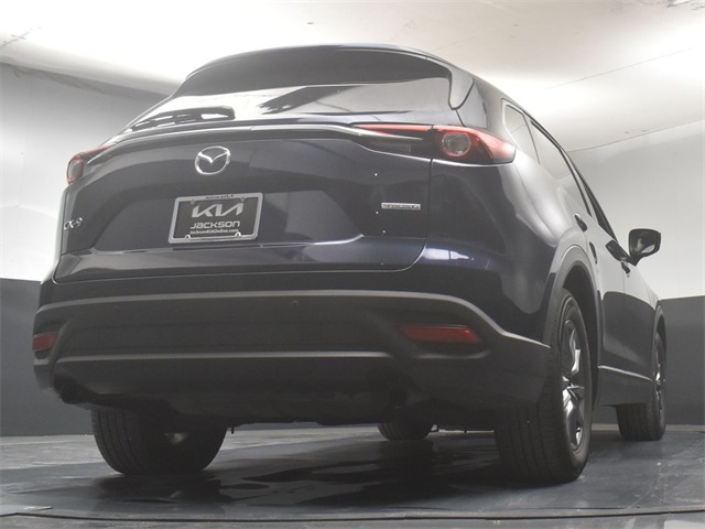 Vehicle image 19 of 50