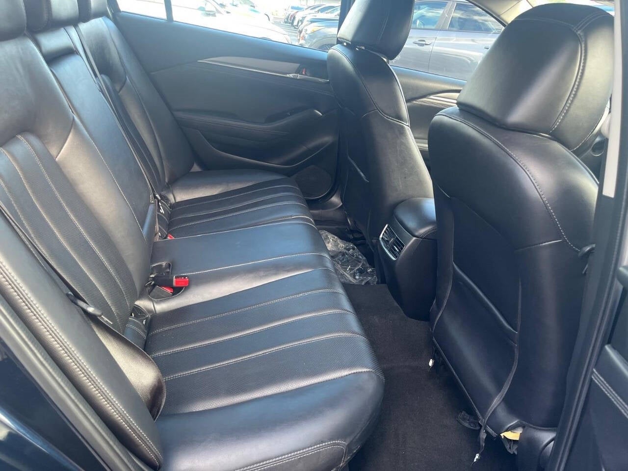 Vehicle image 24 of 36
