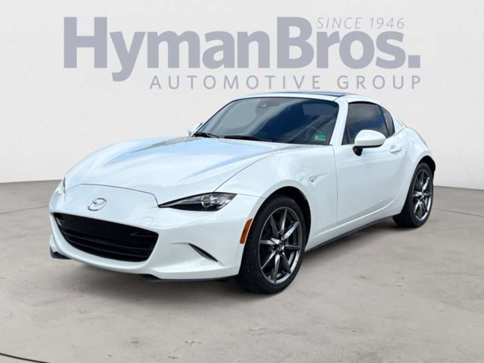 2021 Mazda MX-5 Miata RF Grand Touring Image 1 of 21