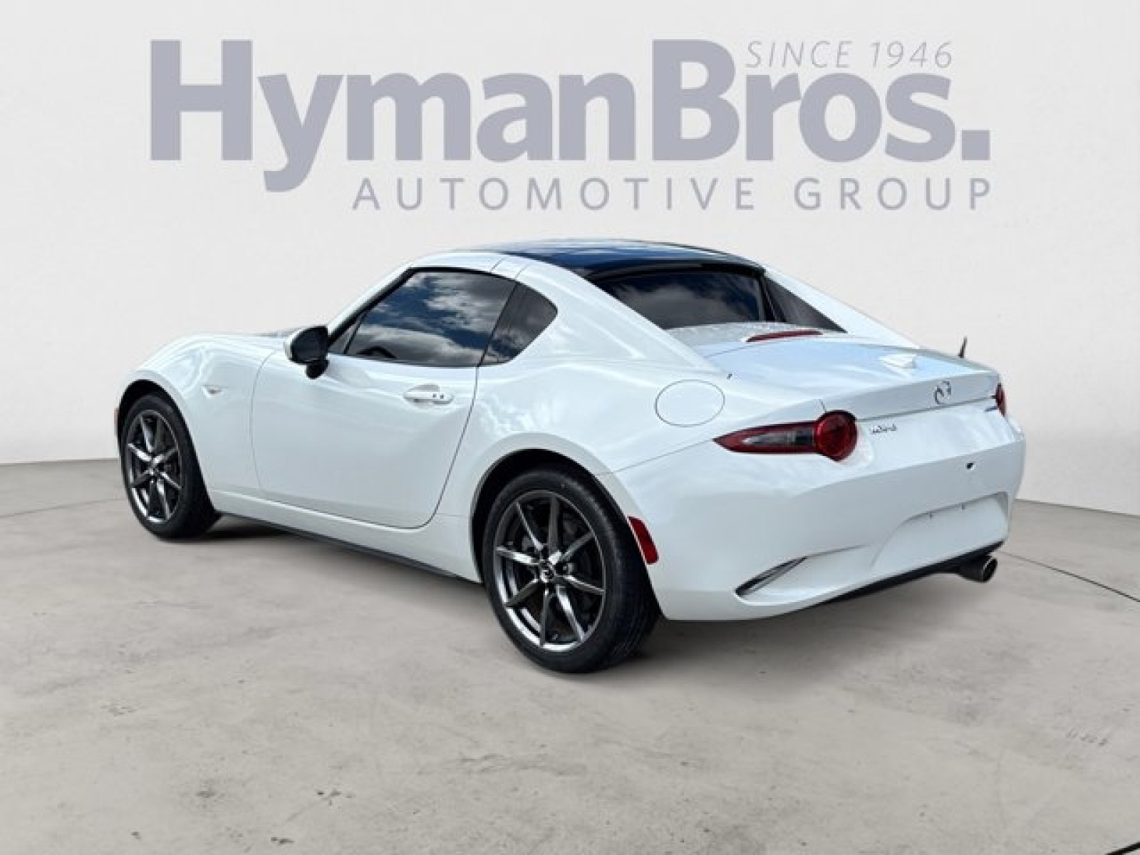 2021 Mazda MX-5 Miata RF Grand Touring Image 7 of 21