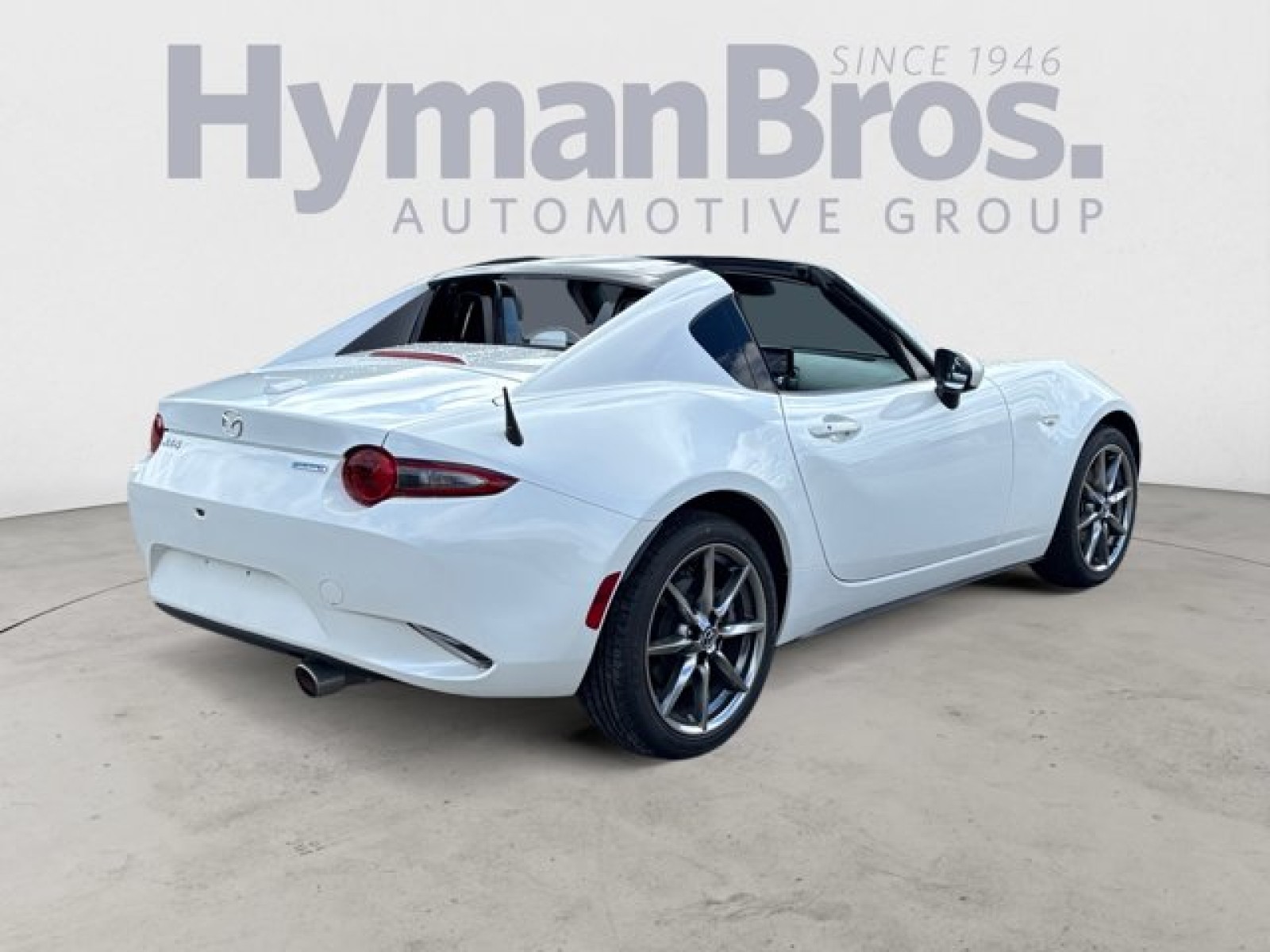 2021 Mazda MX-5 Miata RF Grand Touring Image 5 of 21