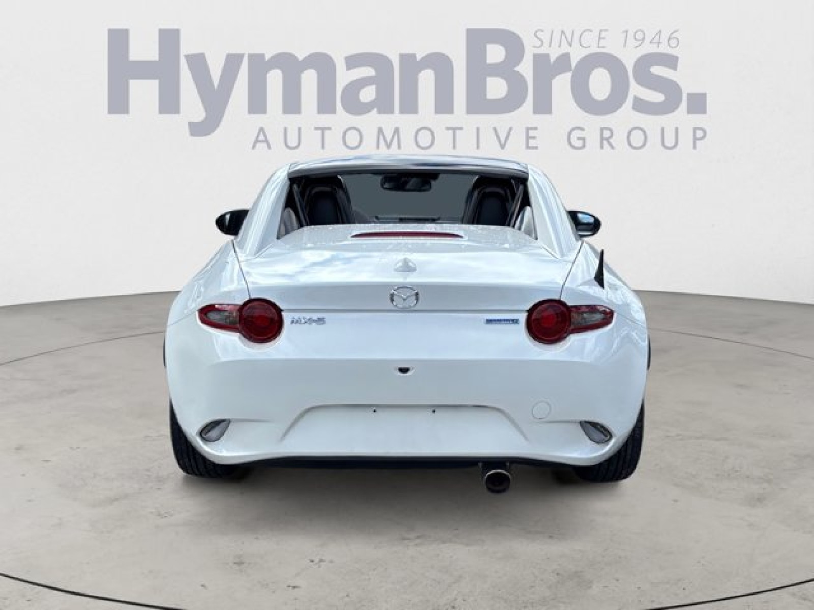 2021 Mazda MX-5 Miata RF Grand Touring Image 6 of 21