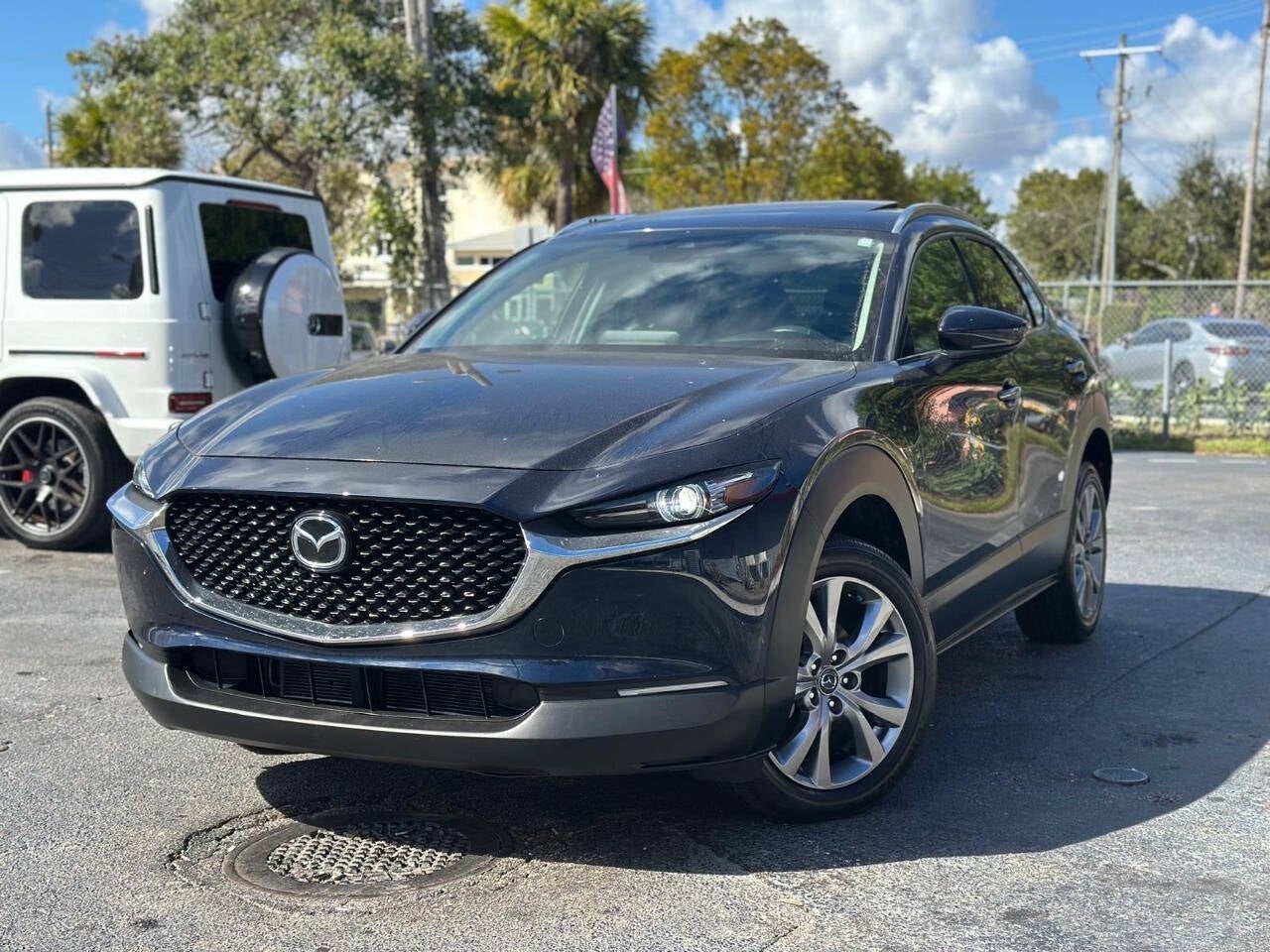 Vehicle image 2 of 52
