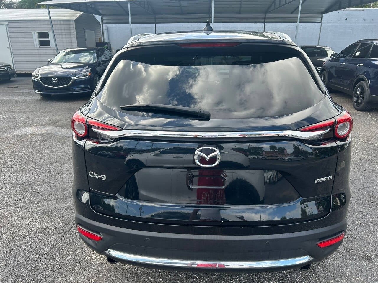 Vehicle image 5 of 30