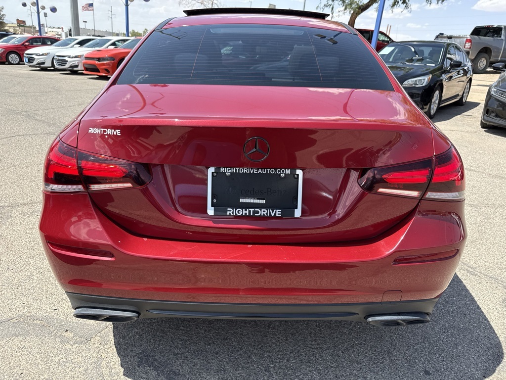 Vehicle image 5 of 28