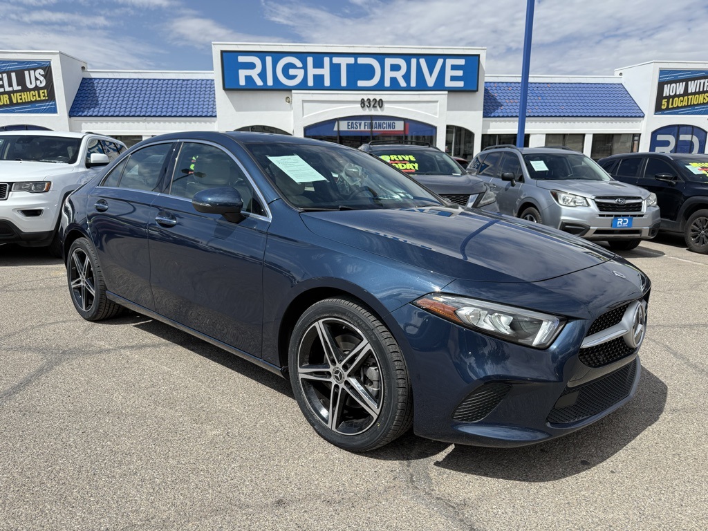 Vehicle image 2 of 28