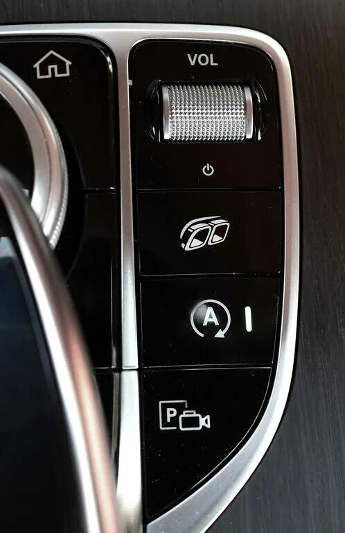 2021 Mercedes-Benz C-Class AMG 43 Image 26 of 30