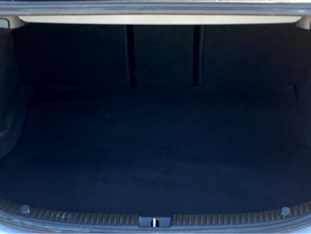 Vehicle image 27 of 29