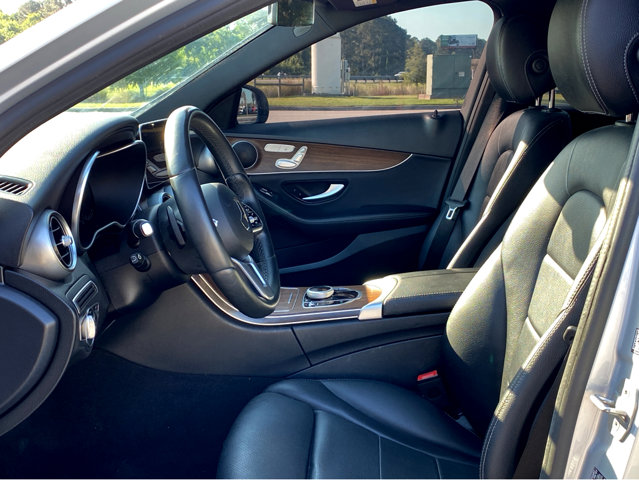 Vehicle image 22 of 29
