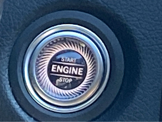Vehicle image 10 of 29