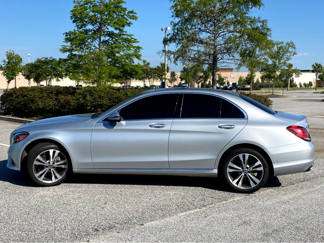 Vehicle image 8 of 29