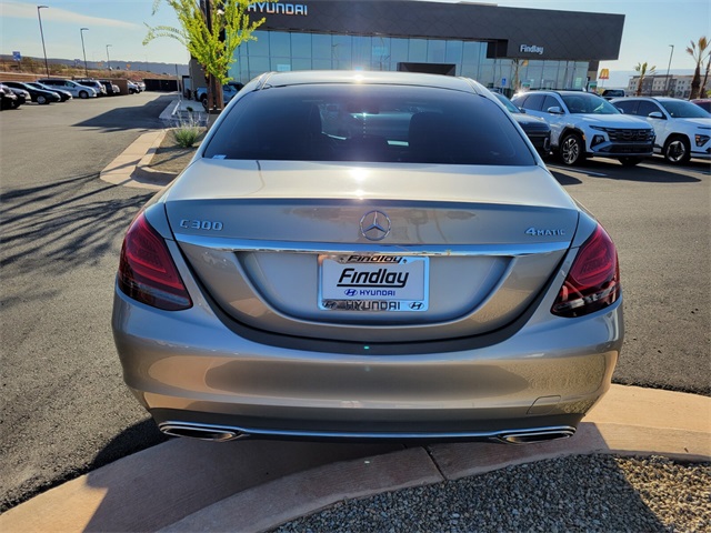 Vehicle image 8 of 24