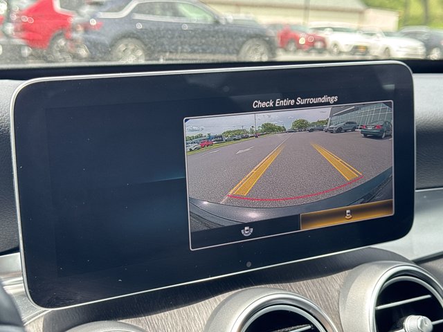 Vehicle image 19 of 31
