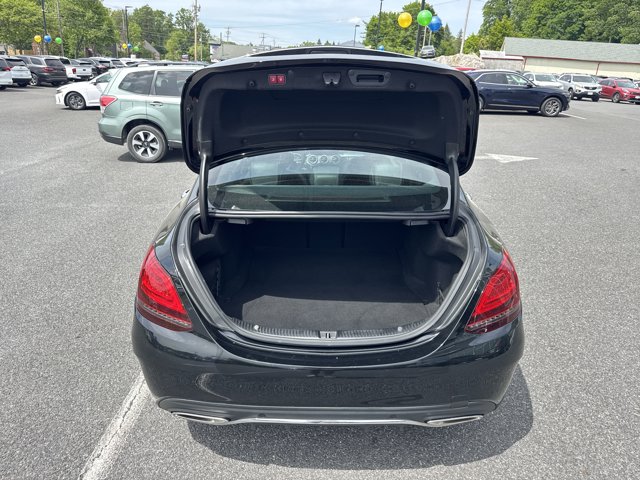 Vehicle image 29 of 31