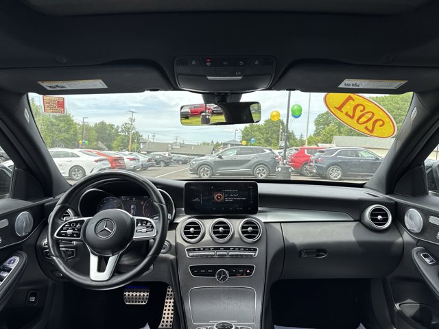 Vehicle image 12 of 31