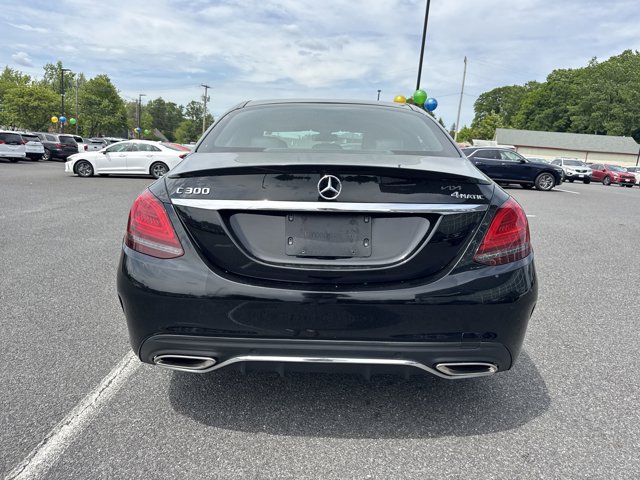 Vehicle image 5 of 31