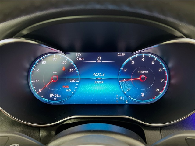Vehicle image 22 of 40