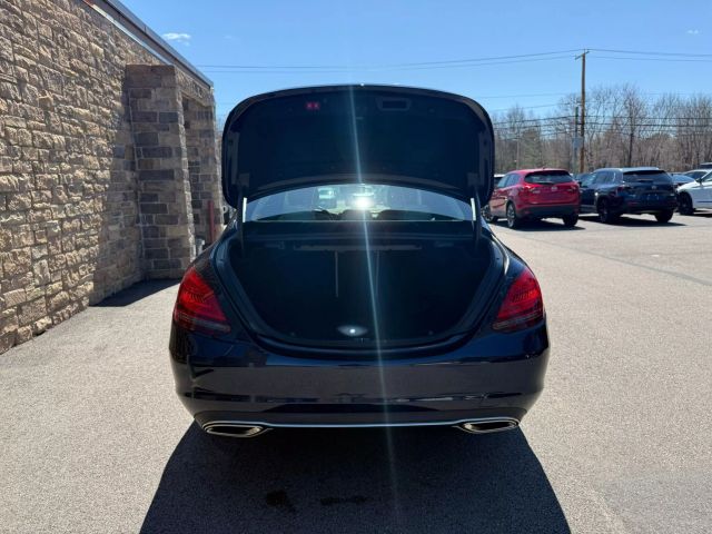 Vehicle image 13 of 44
