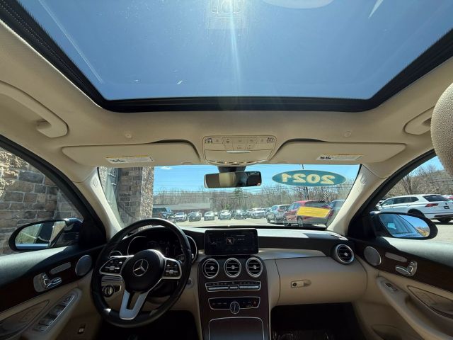 Vehicle image 23 of 44