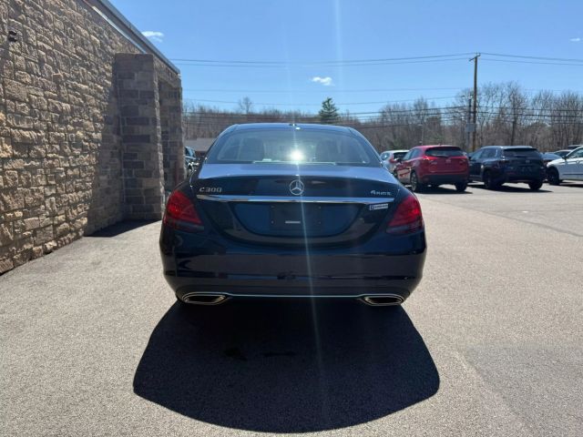 Vehicle image 6 of 44