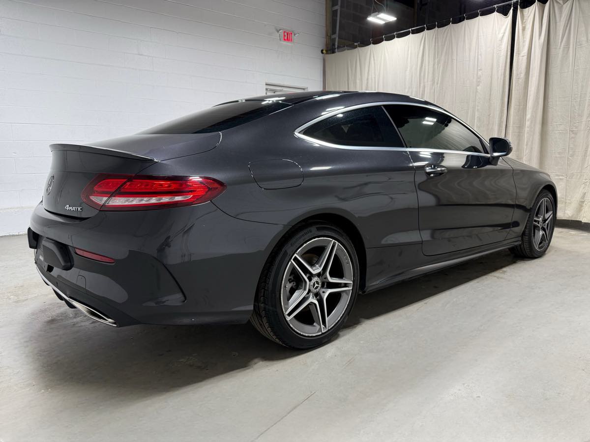 Vehicle image 4 of 17