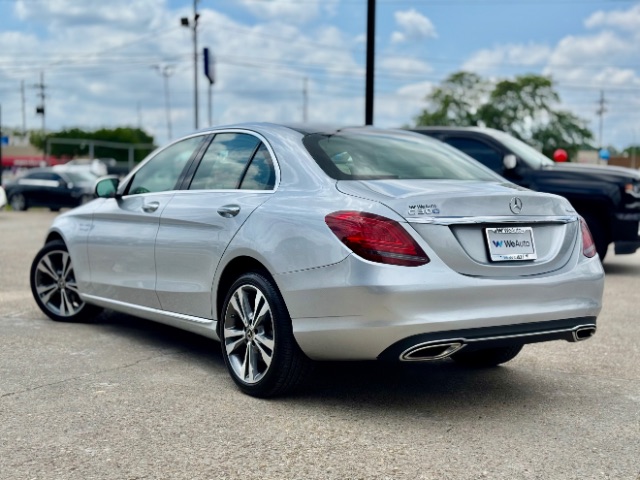 Vehicle image 7 of 18