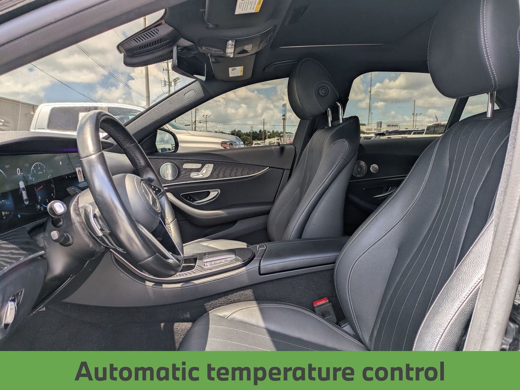 Vehicle image 14 of 35