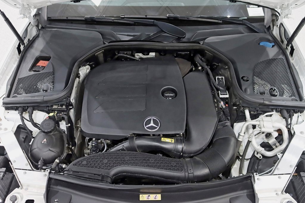 Vehicle image 11 of 44