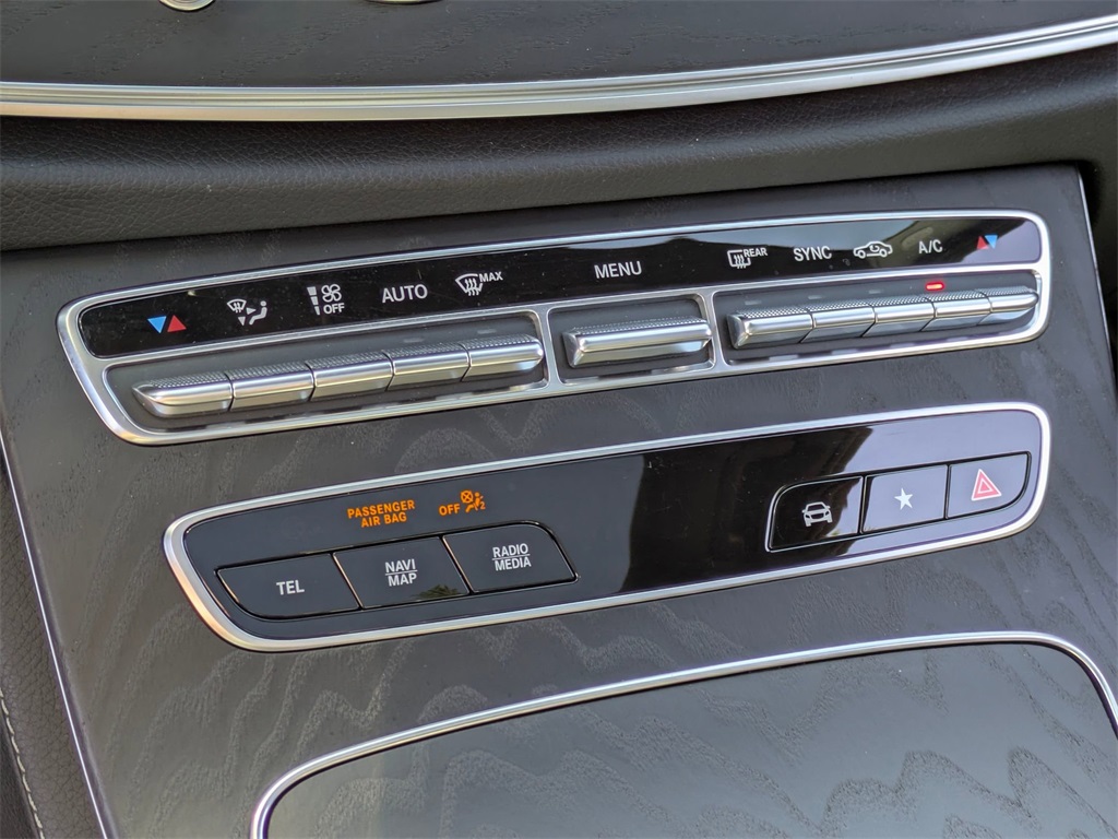 Vehicle image 41 of 41