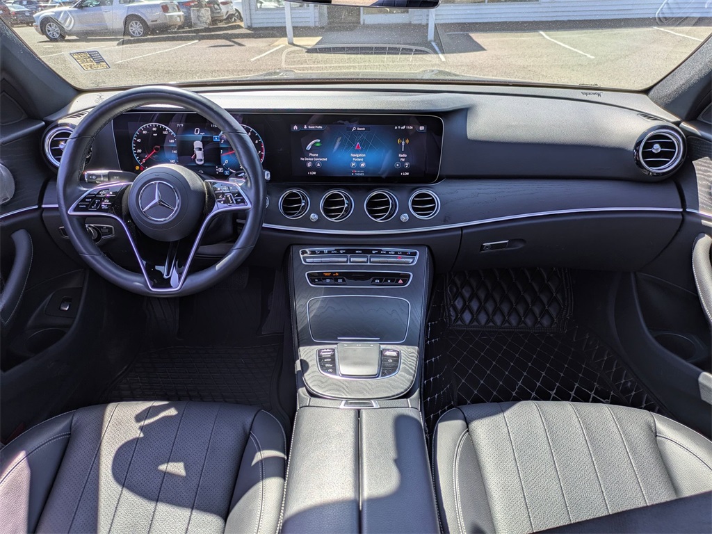 Vehicle image 20 of 41