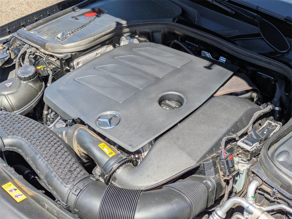 Vehicle image 11 of 41