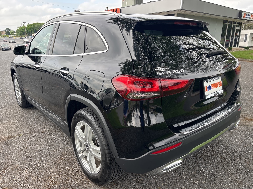Vehicle image 6 of 55