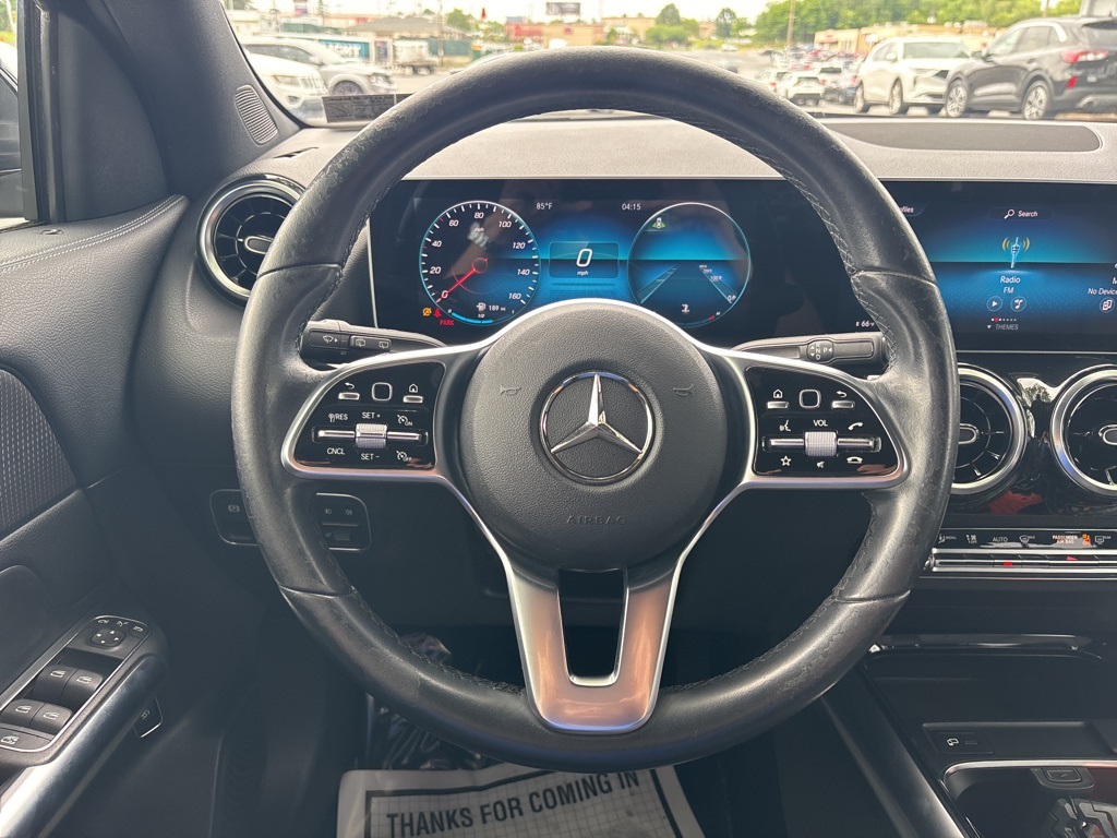 Vehicle image 19 of 55