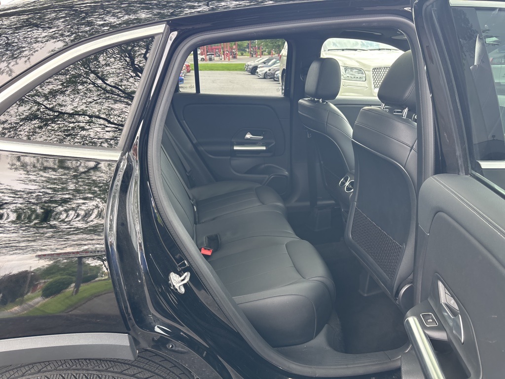 Vehicle image 41 of 55