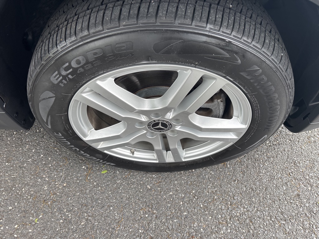 Vehicle image 9 of 55