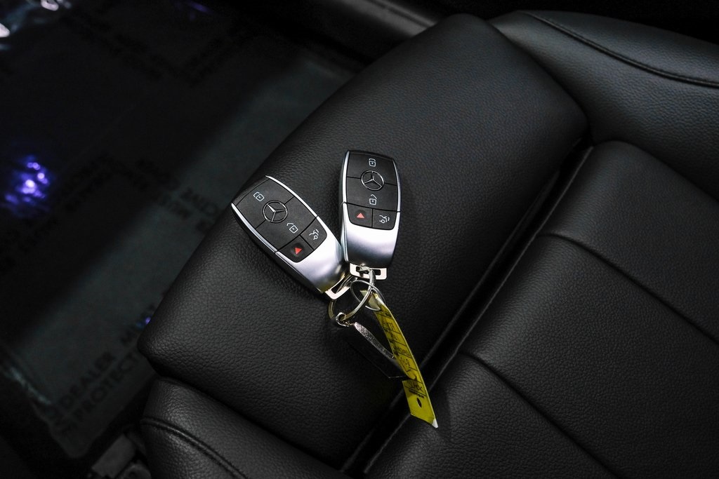 Vehicle image 53 of 54