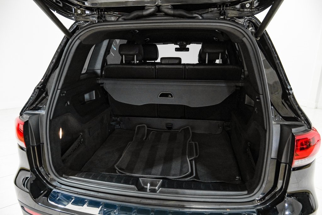 Vehicle image 46 of 54