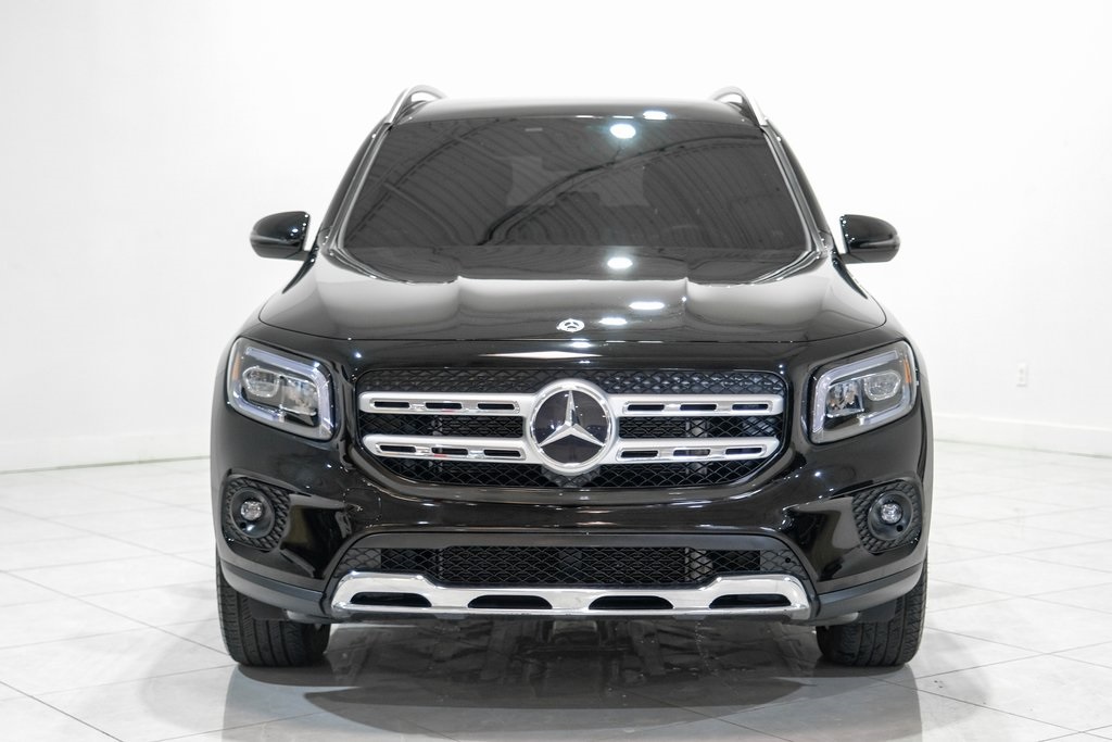 Vehicle image 2 of 54