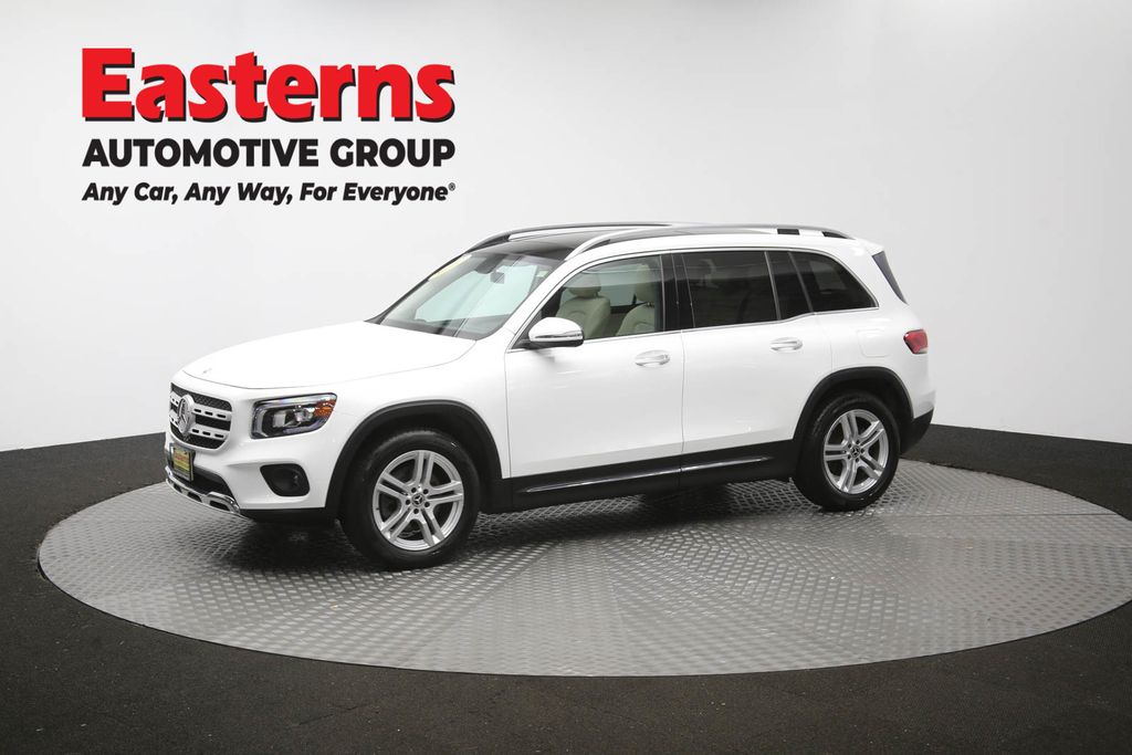 2021 Mercedes-Benz GLB 250 Image 3 of 69