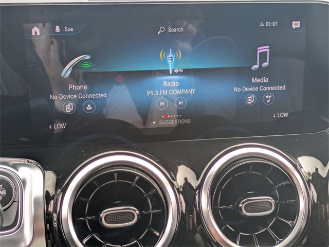 Vehicle image 22 of 46