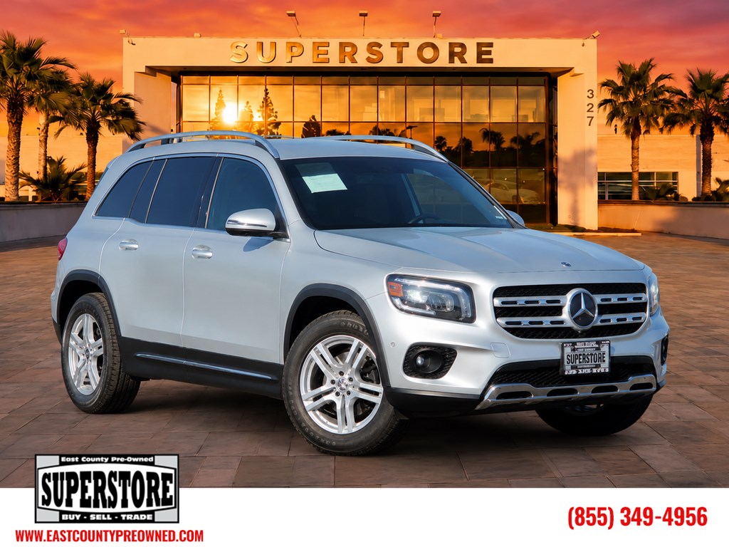 2021 Mercedes-Benz GLB 250 Image 2 of 48