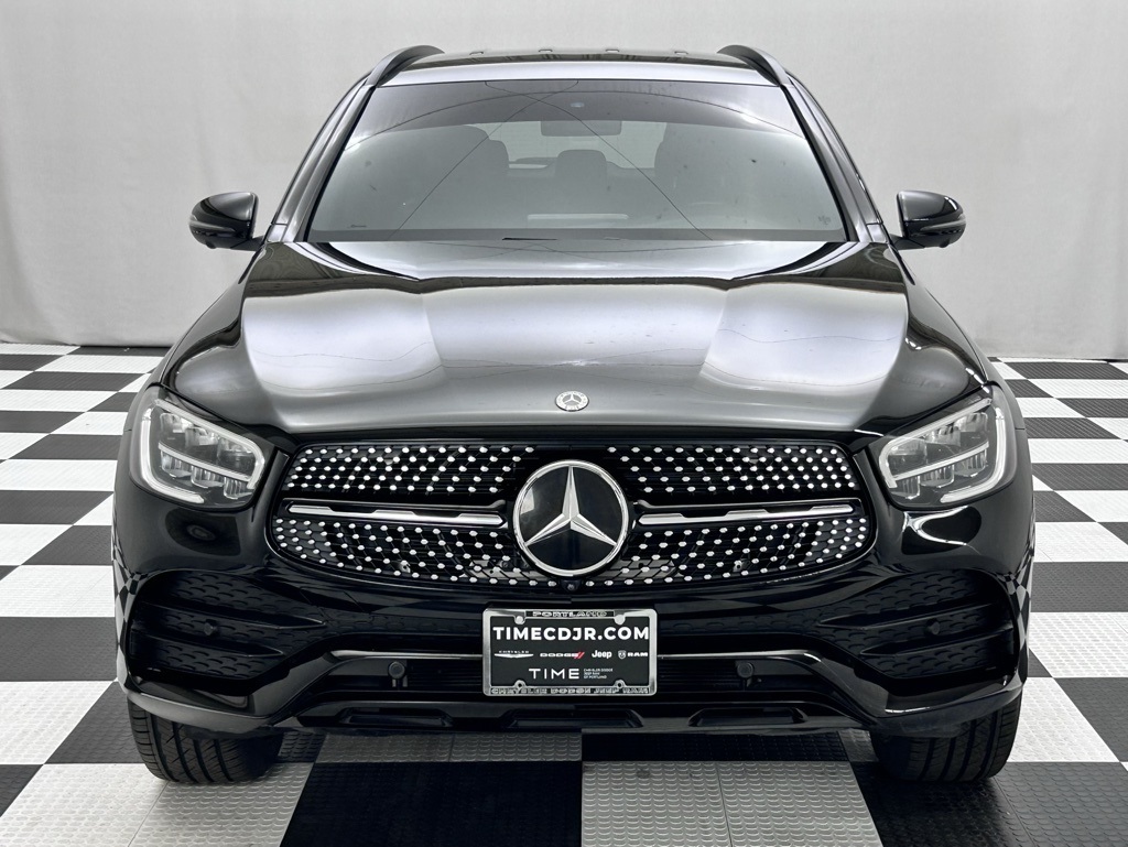 Vehicle image 2 of 69