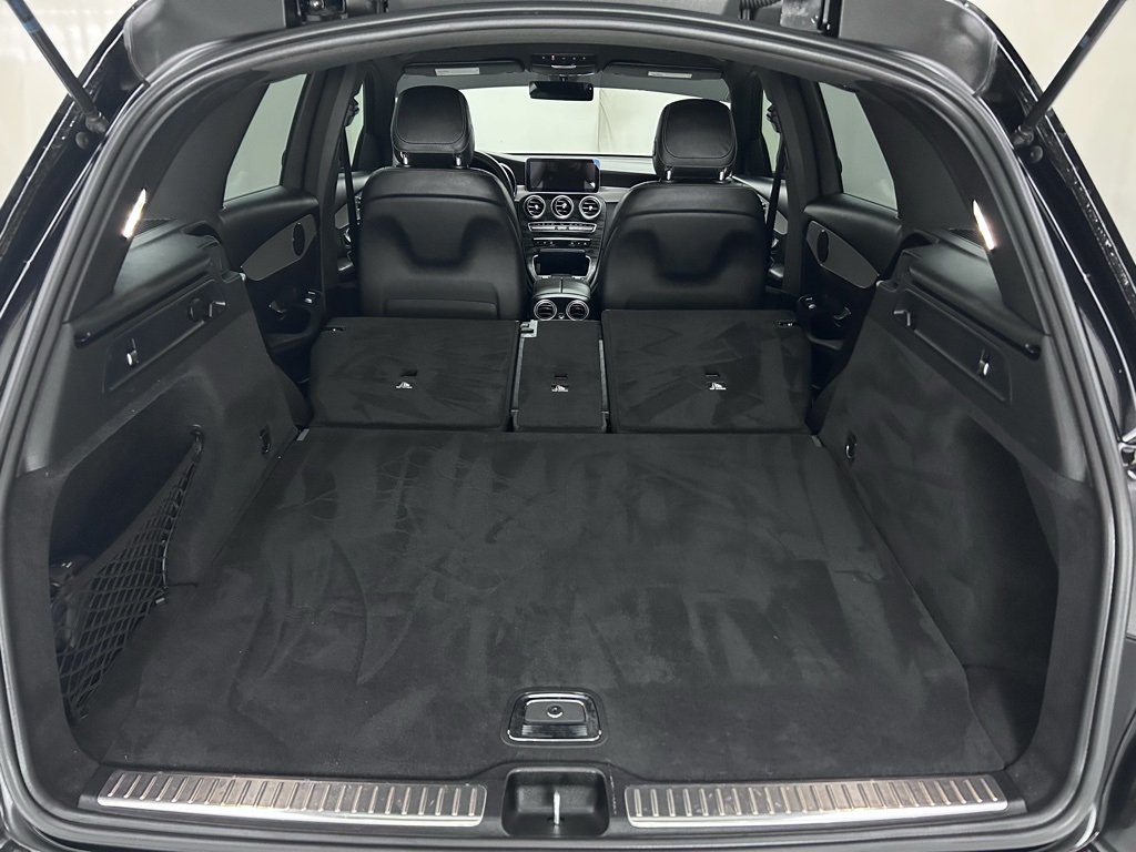 Vehicle image 17 of 69