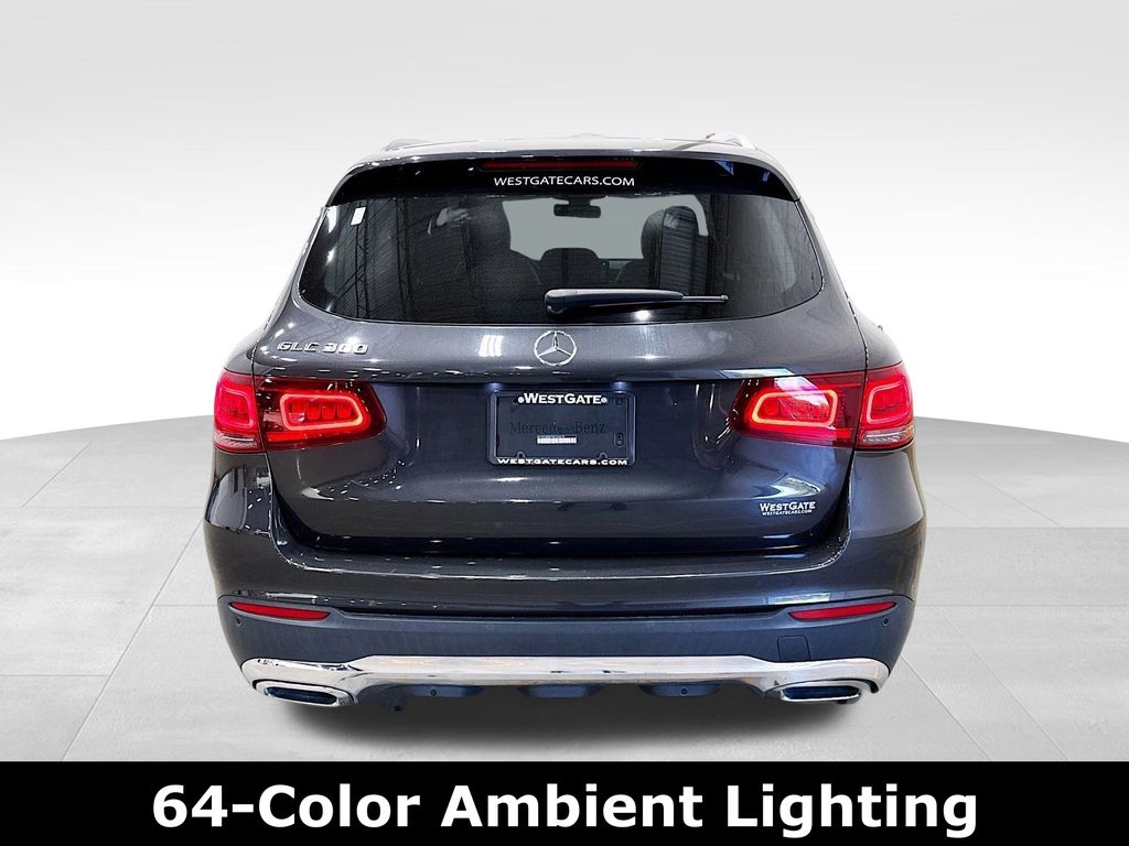 2021 Mercedes-Benz GLC 300 Image 6 of 39