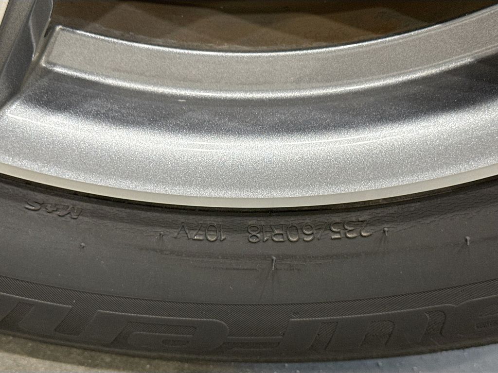 2021 Mercedes-Benz GLC 300 Image 9 of 39